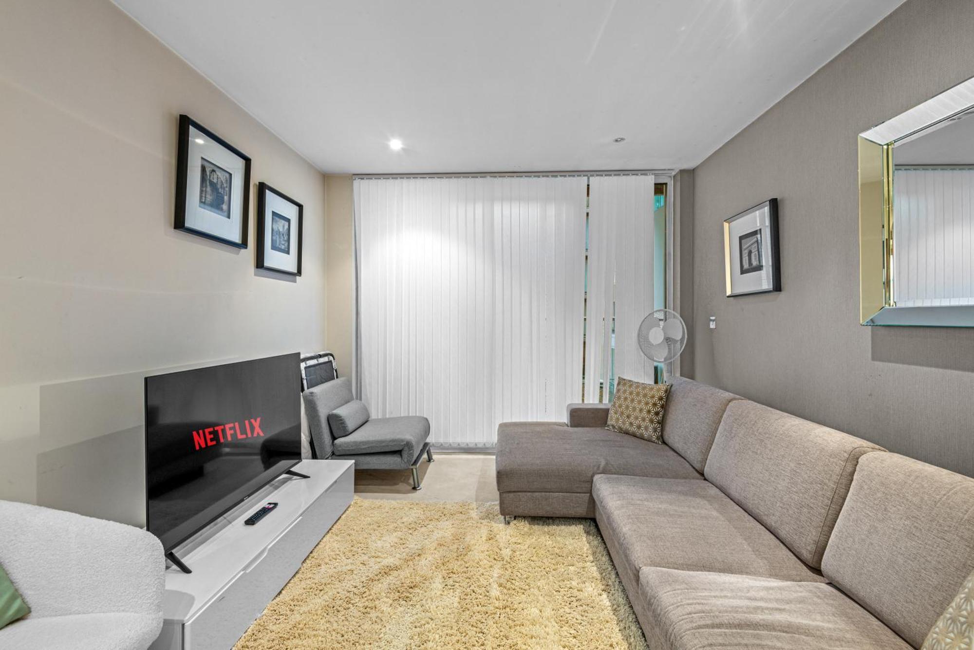 Londwell, Chelsea Living, Central Flat With Balcony Лондон Екстериор снимка